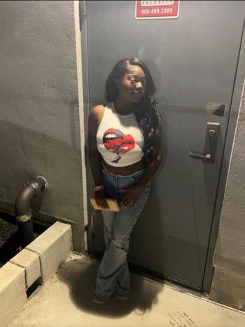 Niy, 24  female escort, Concord